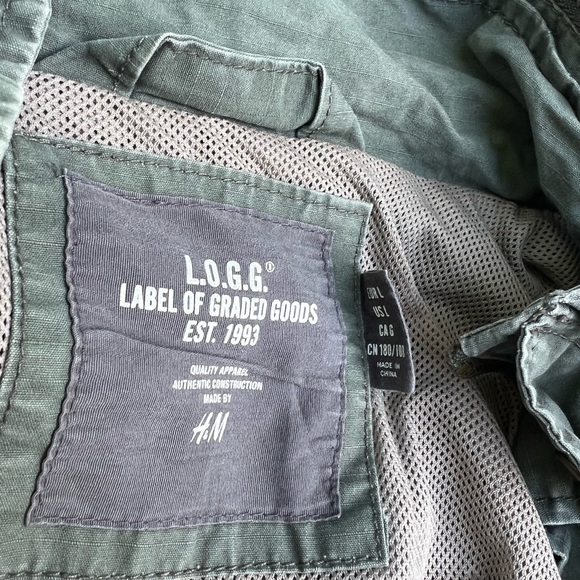 Size large heavy jacket - Picture 3 of 5